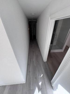 Frisch renovierte 4-Zimmer-Wohnung mit Balkon in zentraler Lage von Flensburg – 24939 Flensburg – Vorschaubild 6