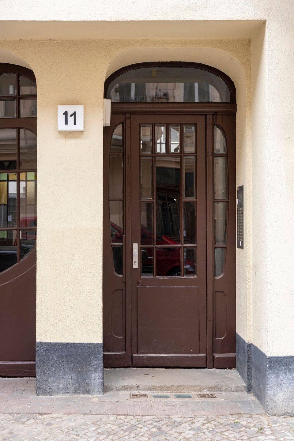 Einladende 2-Zi.-Wohnung im schönen Altbauhaus in perfekter Lage Berlin-Kreuzberg! (Eigennutzoption) – Berlin – Vorschaubild 9