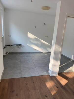Renovierte 5-Zimmer-Wohnung in Zerzabelshof – 90480 Nürnberg – Vorschaubild 7