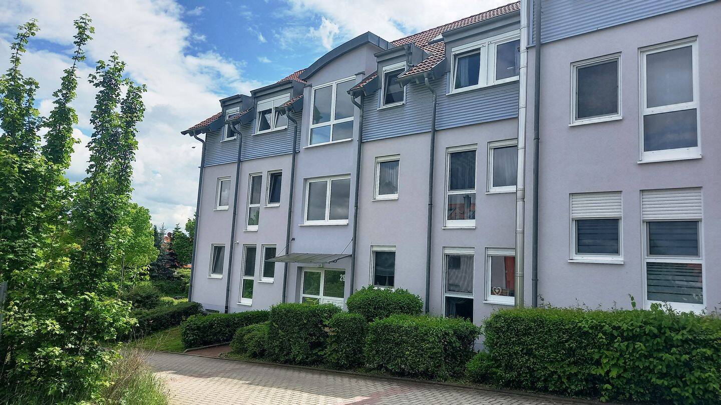 Helle & komfortable Drei-Zimmerwohnung mit Balkon im DG. Gut vermietet. TG inkl. – Erfurt – Vorschaubild 5