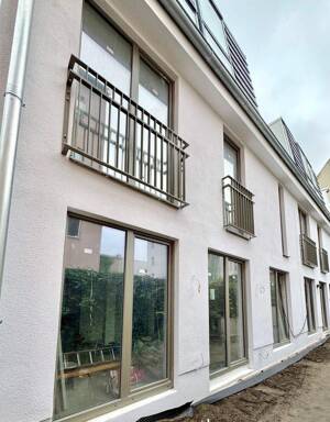 Erstbezug: Stadthaus mit Terrassen und Garten – 13088 Berlin – Vorschaubild 6