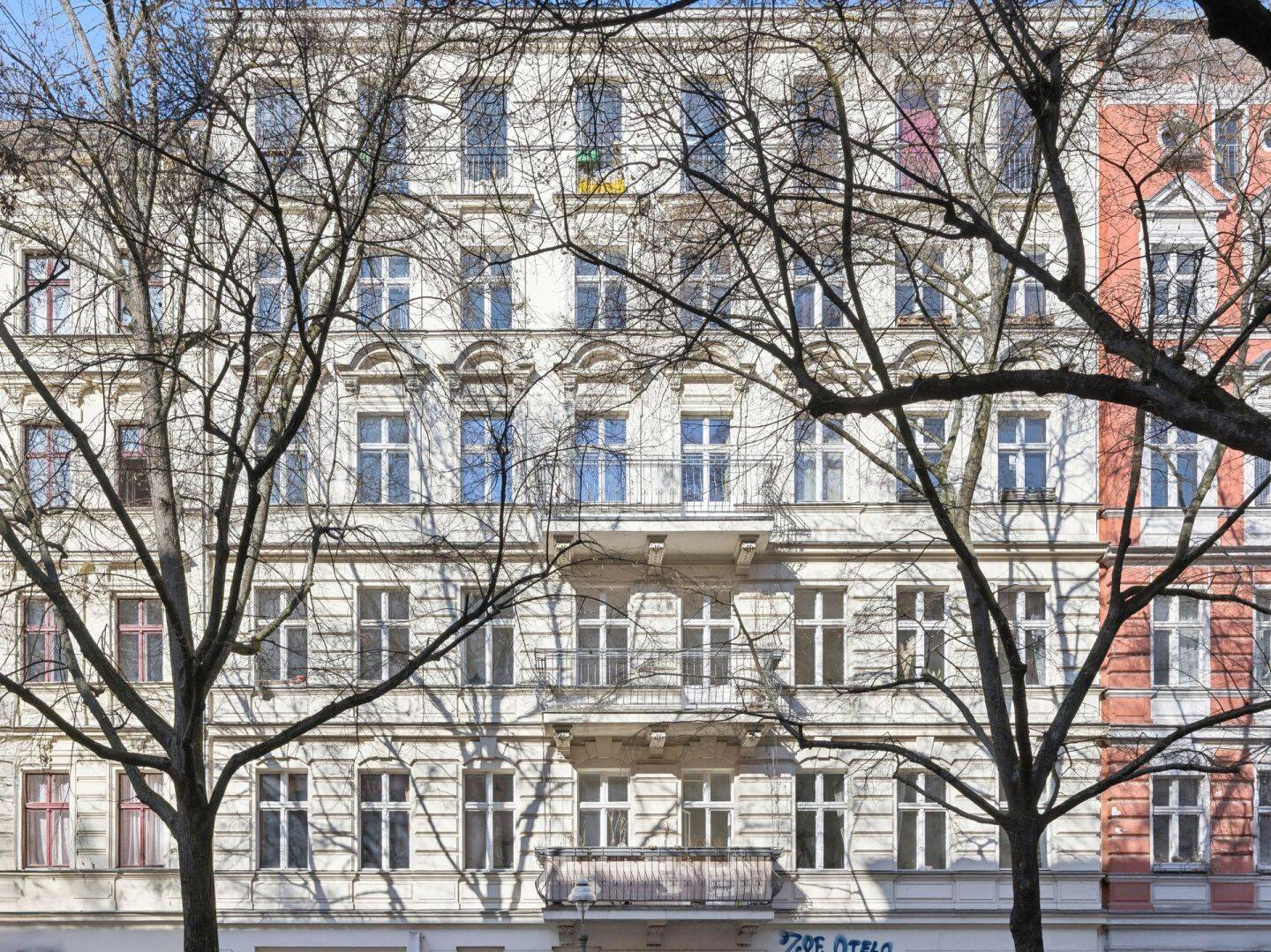 Bezugsfrei! Kleine Altbauperle mit Balkon nahe Landwehrkanal im Reichenberger Kiez – Berlin – Vorschaubild 9