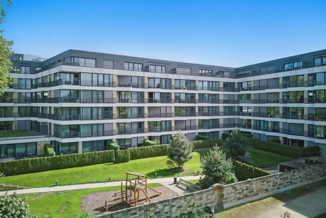 Vermietete 3-Zimmer-Wohnung nahe Zwinger – 2 Balkone, Einbauküche & TG, provisionsfrei – Dresden – Vorschaubild 8