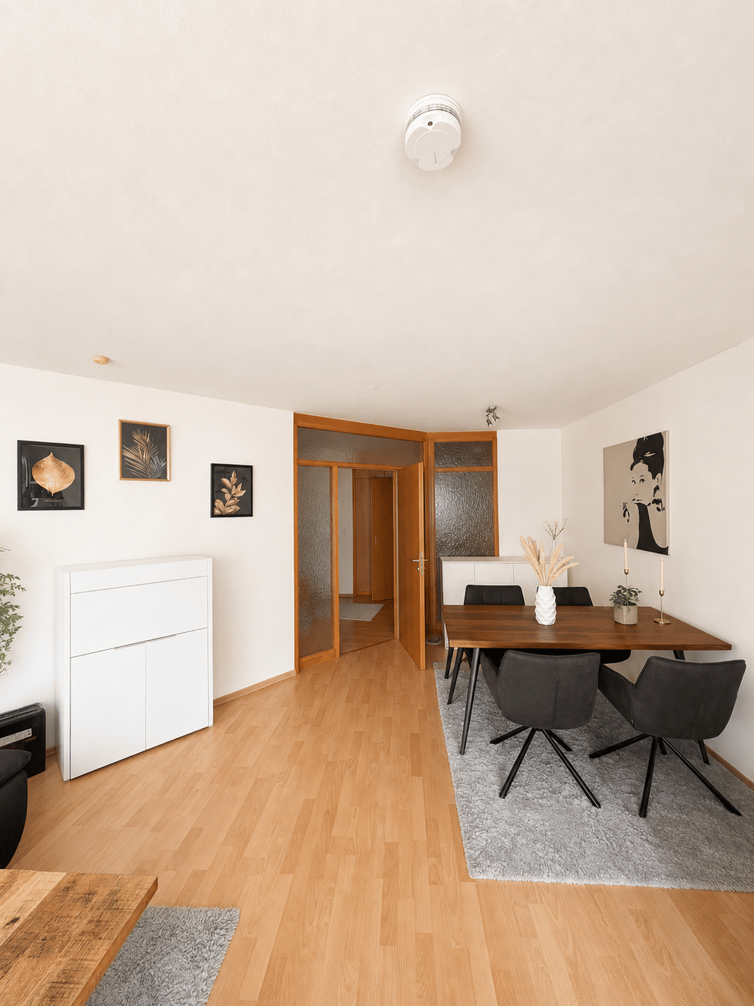 Vermietete 2-Zimmer-Wohnung mit Doppelparker und attraktivem Mietsteigerungspotenzial – Erlangen – Vorschaubild 3