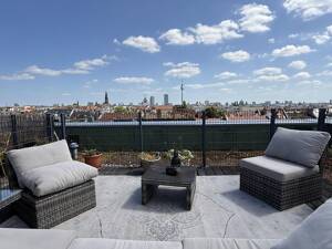 Luxury Penthouse Maisonette with Private Rooftop Terrace & Spectacular 360° Berlin Skyline Views