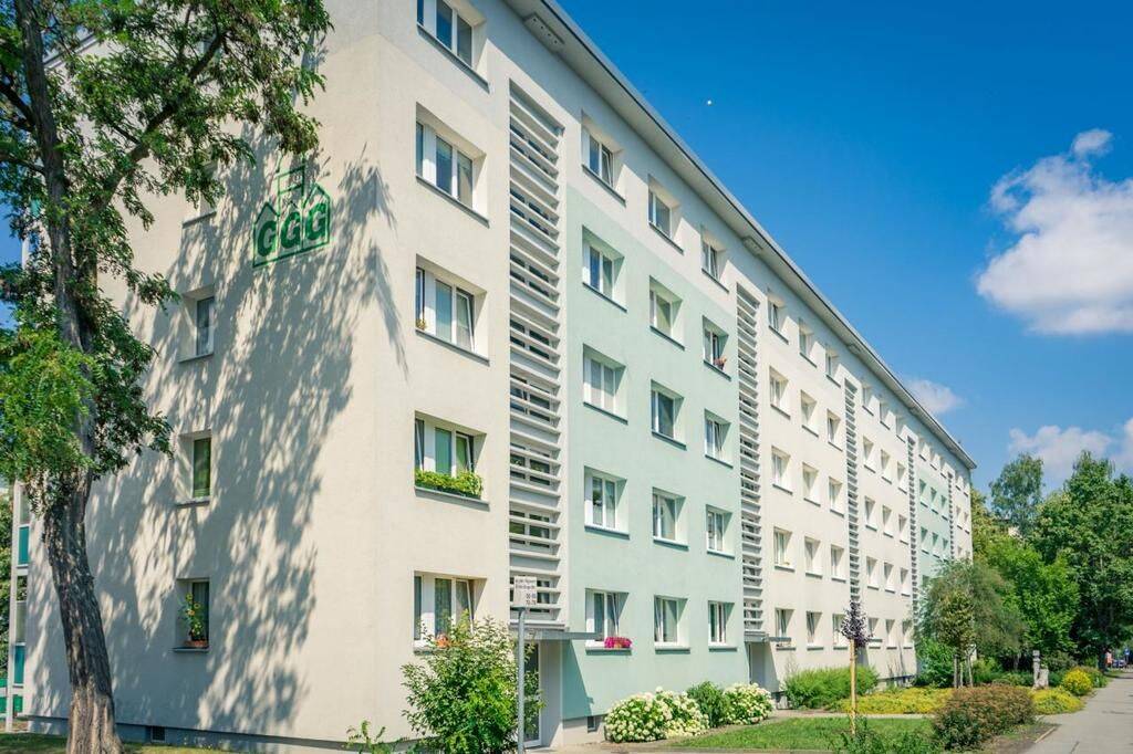 NEU sanierte 2-Raum-Wohnung und alle Räume mit Fenster – Chemnitz – Vorschaubild 4