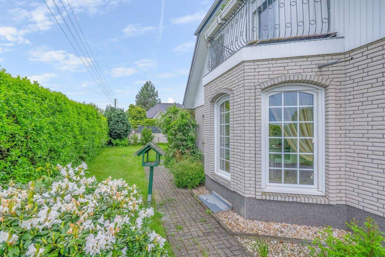 Wunderschönes Einfamilienhaus mit großem Garten & Balkon in Leipzig Burghausen zu verkaufen. – Leipzig – Vorschaubild 5