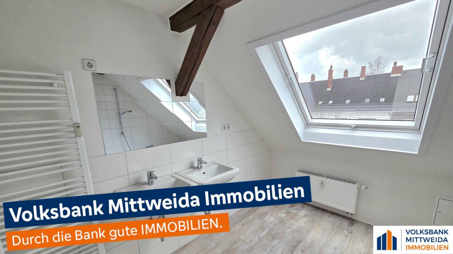 Gemütliche 3-Zimmer-Dachgeschosswohnung mit Sichtbalken in Chemnitz-Hilbersdorf!