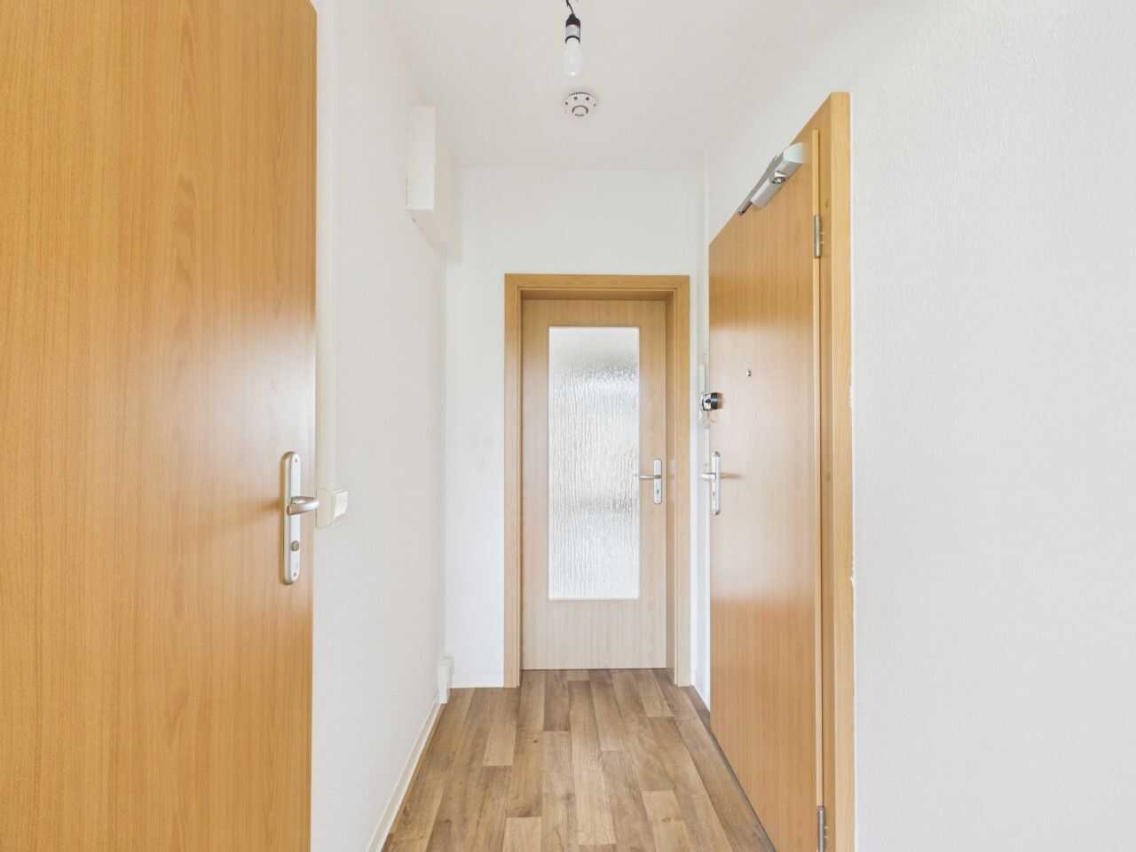 2-Raum-Wohnung mit Balkon auf dem südlichen Sonnenberg – Chemnitz – Vorschaubild 9
