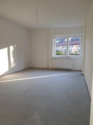 sanierte 2,5 Zimmer Wohnung in ruhiger Lage von HH-Farmsen – 22147 Hamburg – Vorschaubild 2