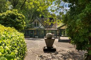 Gauben, Garten und Geschichte.