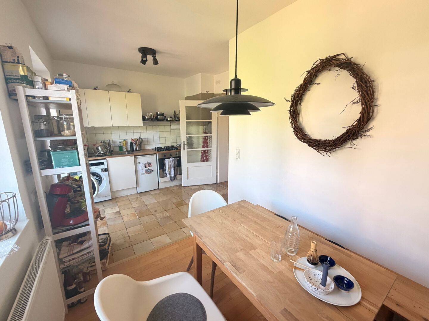 Lichtdurchflutete, moderne 2,5-Zimmerwohnung mit Balkon in zentraler Lage – Würzburg – Vorschaubild 4