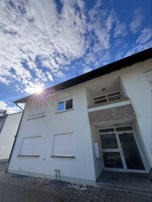 Leerstehende 2,5-Zimmer-Wohnung mit Balkon – 78247 Hilzingen – Vorschaubild 3