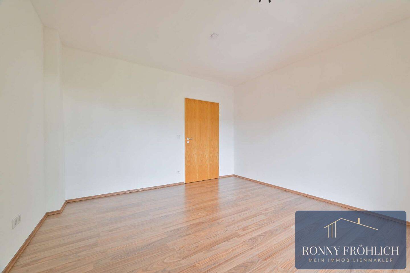 Moderne 2-Raum-Wohnung mit Balkon in zentraler Lage von Chemnitz/Schlosschemnitz – Chemnitz – Vorschaubild 7