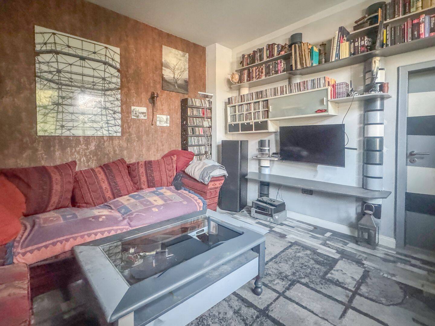 Mehrfamilienhaus mit 7 WE ca.442m² und 2 Garagen in Oberhausen KAPITALANLAGE -Nettorendite 10,06 %- – Oberhausen – Vorschaubild 9