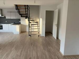 Moderne 3,5 Zimmer Maisonettewohnung – 90766 Fürth – Vorschaubild 3
