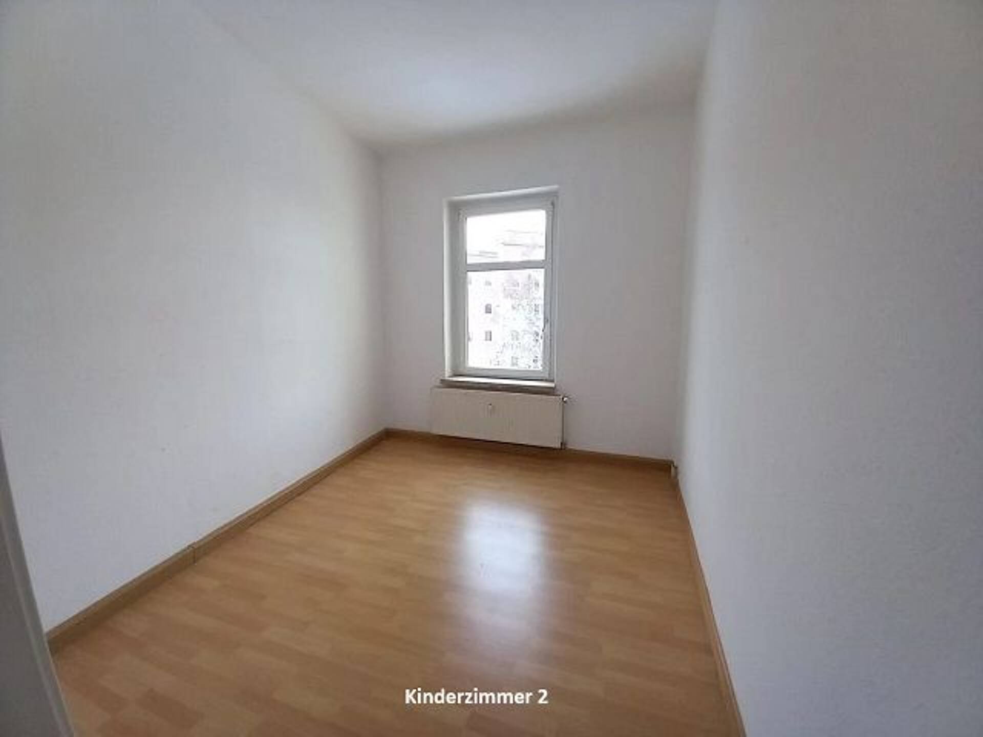 Etagenwohnung in 08151 Crimmitschau mit 100 m² kaufen