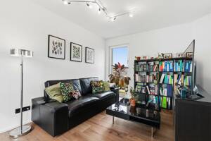 Neubauwohnung mit großer Dachterrasse und Aufzug im Herzen von HH-Rahlstedt - Top Vermietet – 22143 Hamburg – Vorschaubild 6