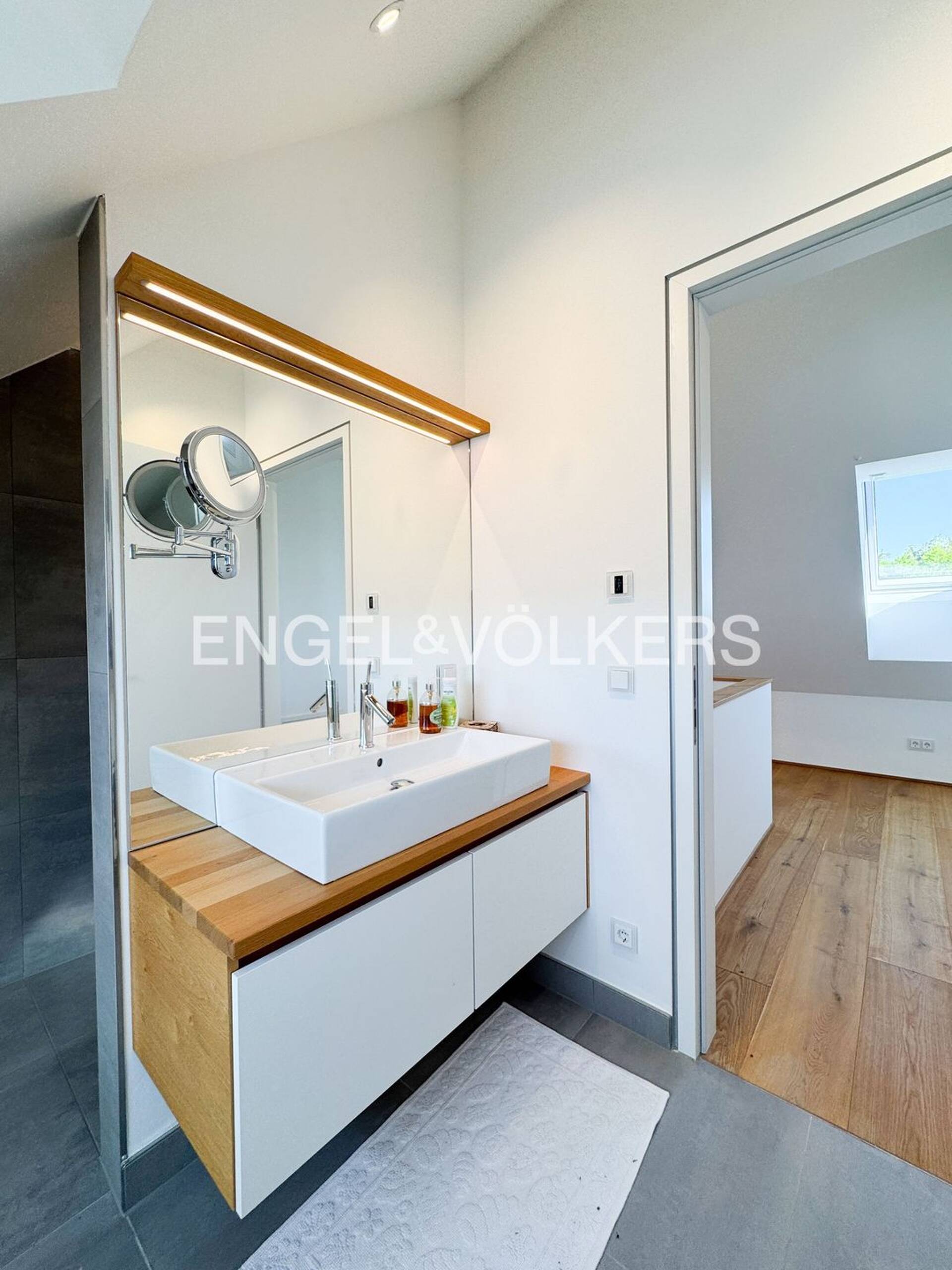 Etagenwohnung in 88131 Lindau mit 157 m² kaufen
