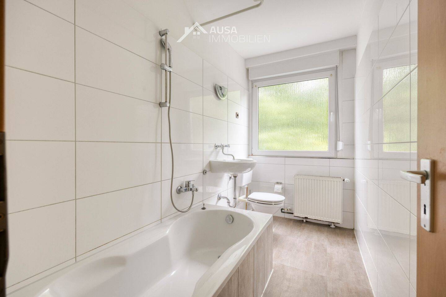 Bezugsfreie 3-Zimmer-Wohnung mit Balkon – Münster – Vorschaubild 3