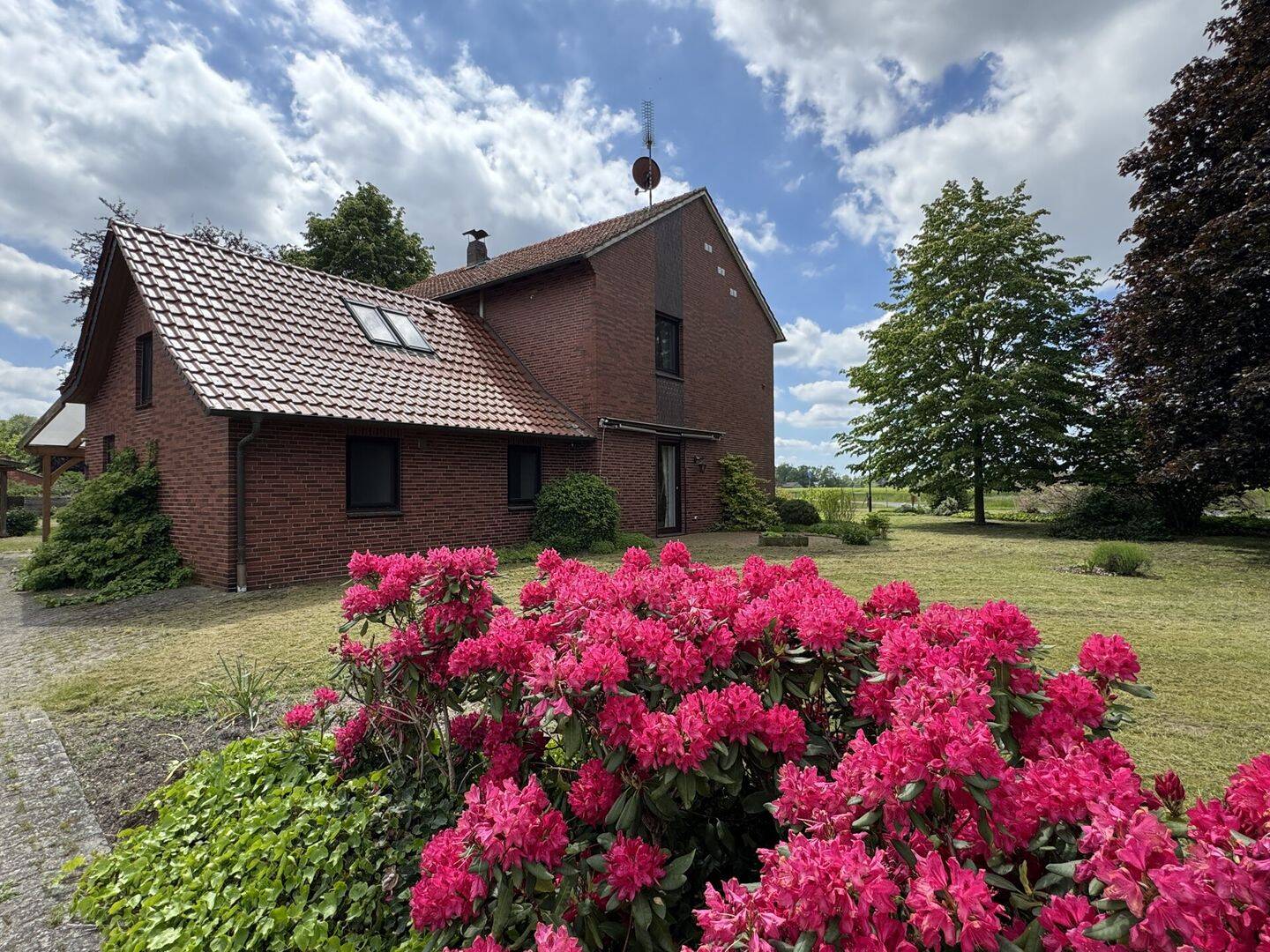 Wohnen im Grünen - Großzügiges Zuhause mit viel Platz für die Familie, Garten und Ideen! – Sulingen – Vorschaubild 2