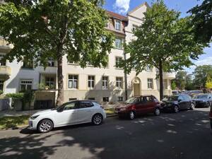 Platz für die große Familie, zwei Bäder und Balkone, den 1 Monat Kaltmietfrei wohnen!