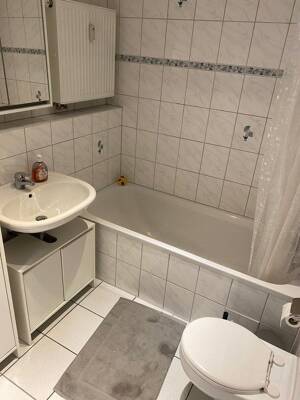 2 Zimmerwohnung in Stadtmitte, mit Loggiabalkon, Aufzug, Einbauküche, neu zu vermieten – 76829 Landau in der Pfalz – Vorschaubild 5
