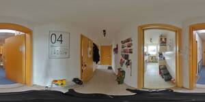 Charmante 3-Zimmer-Dachgeschosswohnung mit Tiefgaragenstellplatz & Top-IT-Ausstattung in KTV-Lage – 18057 Rostock – Vorschaubild 3