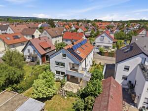 Großzügiges Zweifamilienhaus mit Ausbaureserve in Top-Lage von Neu-Ulm / Burlafingen – 89233 Neu-Ulm – Vorschaubild 2