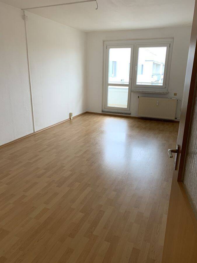 Ruhige, wärmegedämmte 2Raumwohnung mit Balkon – Magdeburg – Vorschaubild 2