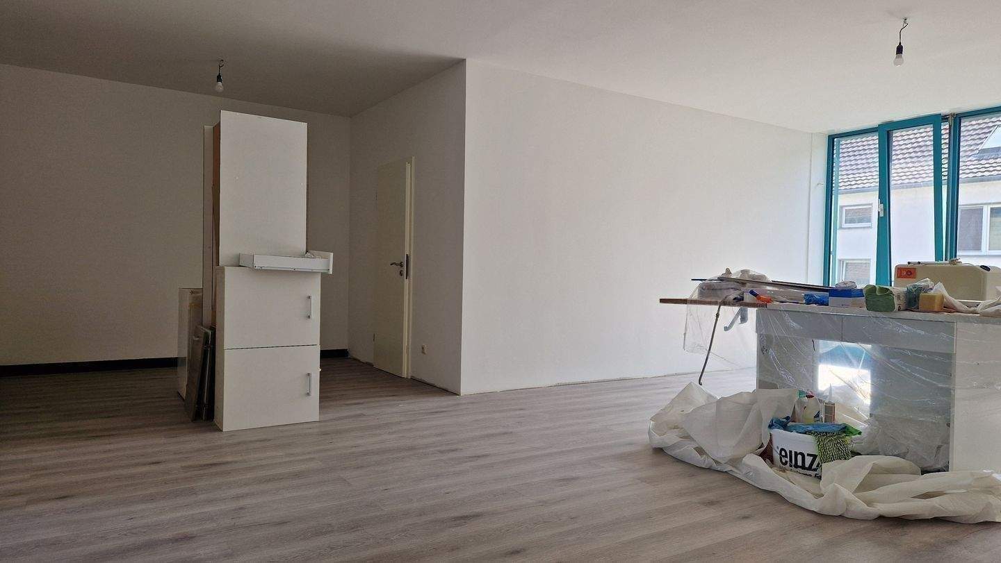 Single- u. Pärchenwohnung ! Nach Modernisierung ! Top moderne Wohnung mit gelungenem Raumkonzept in zentraler Lage von MG, Nähe City und Hauptbahnhof – Mönchengladbach – Vorschaubild 3