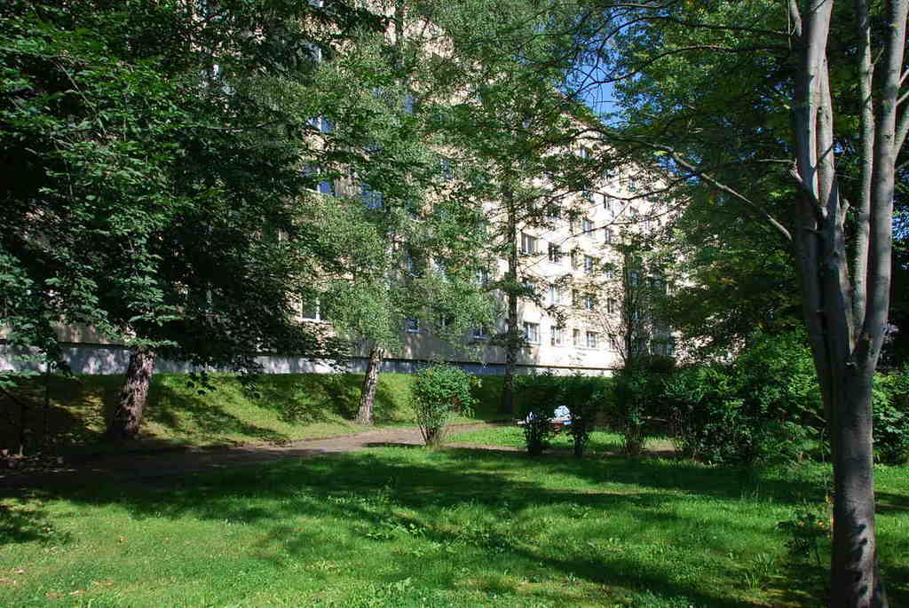 2-Raum-Wohnung mit Badewanne