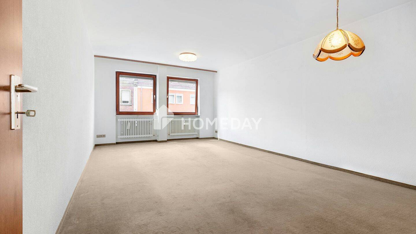 Leerstehende 2-Zimmer-Wohnung mit Balkon und Aufzug - ideal für Eigennutzer oder Kapitalanleger