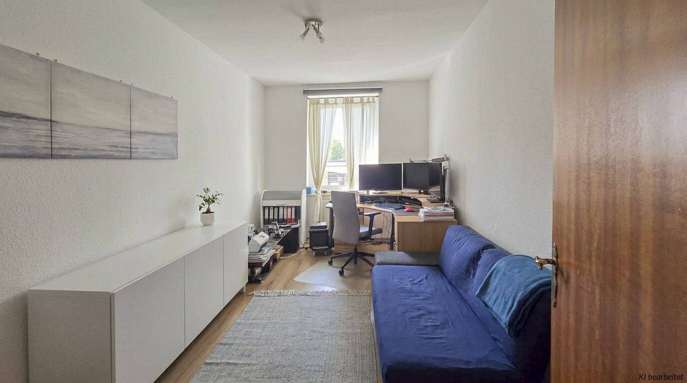 Urgemütliche Drei-Zimmer-Wohnung – Düsseldorf – Vorschaubild 2