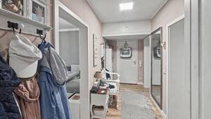 Essen-Heisingen: Modernisierte 3-Zimmer-Wohnung mit großem Balkon ins Grüne – 45259 Essen – Vorschaubild 8