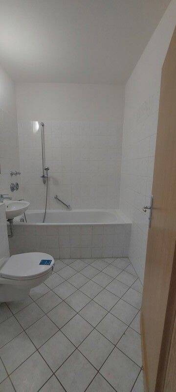 Ihre neue 3-Zimmer-Wohnung wartet! – Dresden – Vorschaubild 3