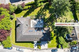 IMMOBERLIN.DE - Traumhafte Lage! Großzügiger Bungalow mit Südwestgarten am Stadtrand – 12209 Berlin – Vorschaubild 1