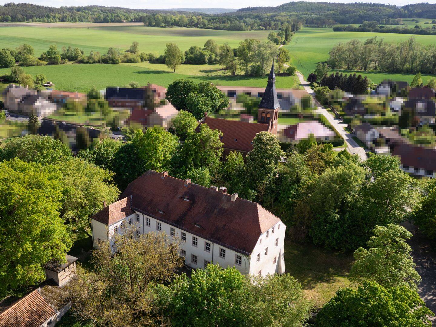 SCHLOSS NEUENHAGEN - Renaissancearchitektur mit Geschichte in einzigartiger Naturlage – Parsteinsee – Vorschaubild 4
