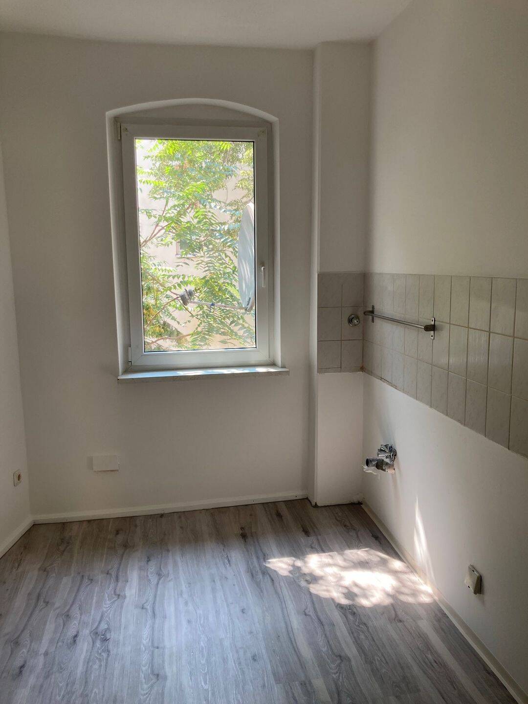 Frisch sanierte 2-Zimmer-Altbauwohnung – Erstbezug nach Sanierung – Nürnberg – Vorschaubild 4