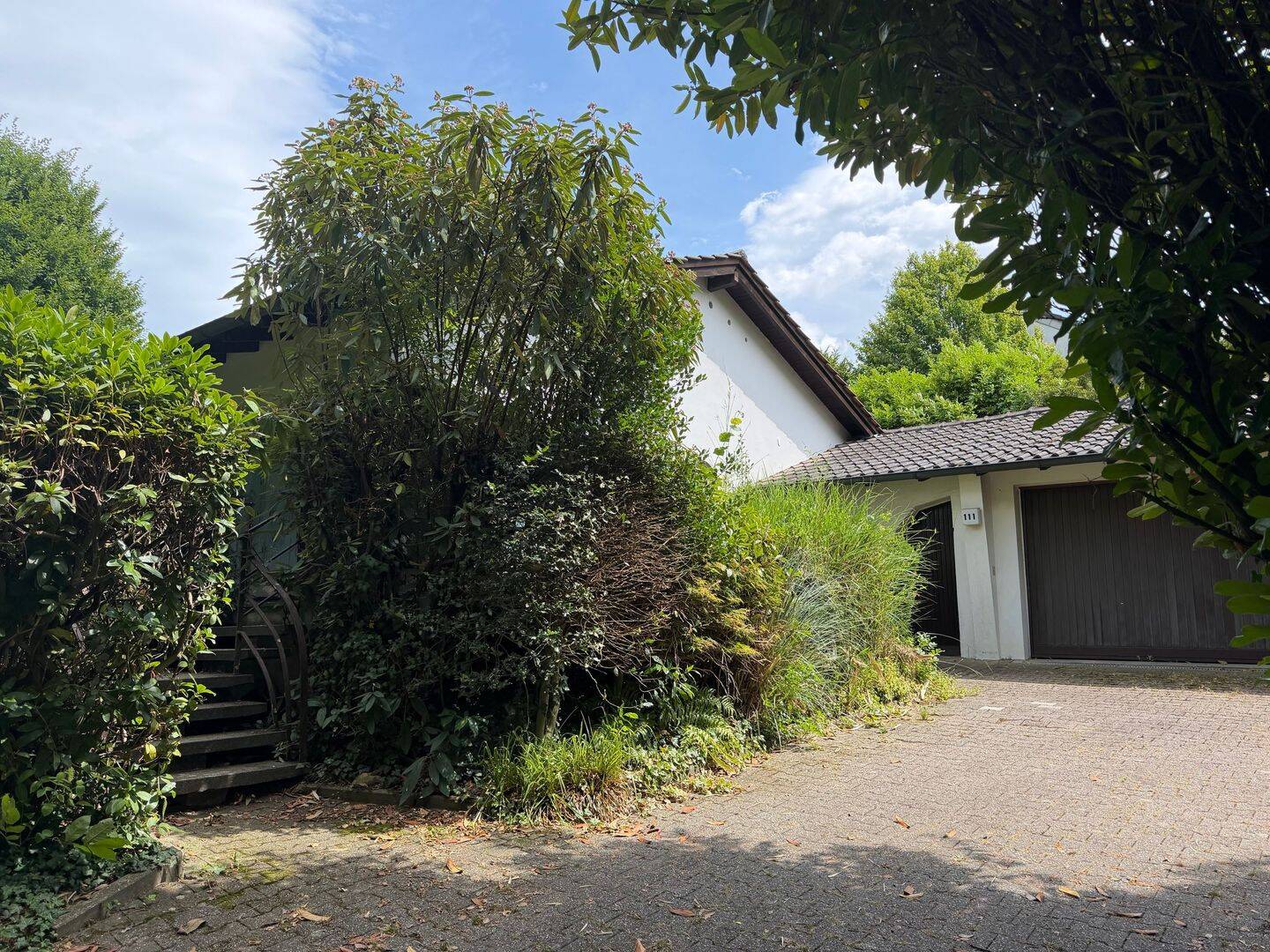 Zeitlose Architektur, traumhaftes Grundstück – Exklusiver Architekten-Bungalow in Berg. Neukirchen – Leverkusen – Vorschaubild 4