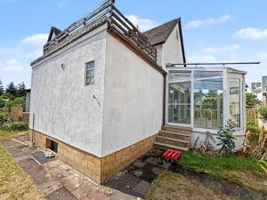 Renovierungsbedürftiges Einfamilienhaus mit 2 Garagen - ideal für Familien - in Nürnberg-Gebersdorf – 90449 Nürnberg – Vorschaubild 2