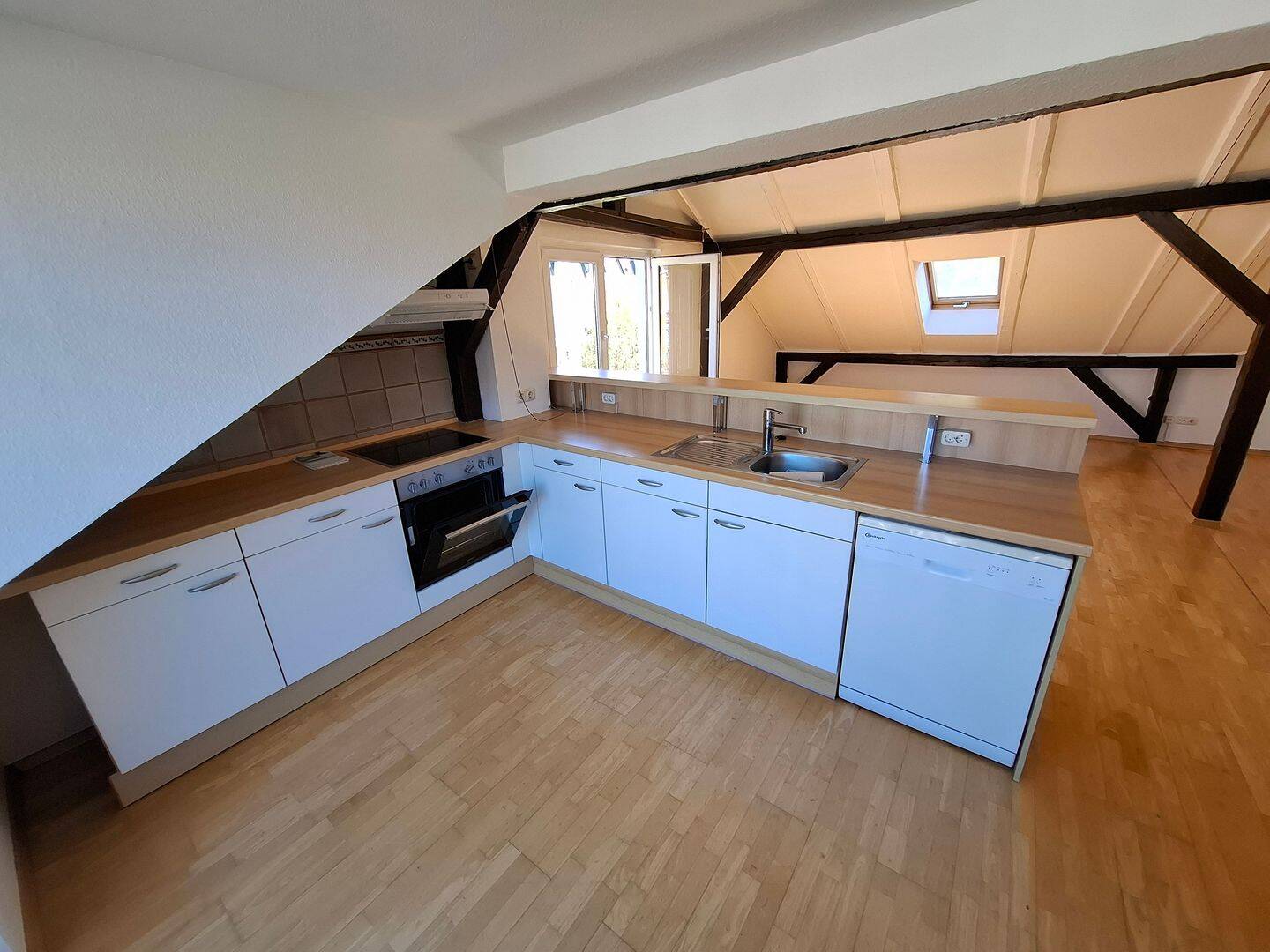 Begehrte Lage: 2- Zimmer Wohnung mit Balkon in Wakenitznähe – Lübeck – Vorschaubild 5
