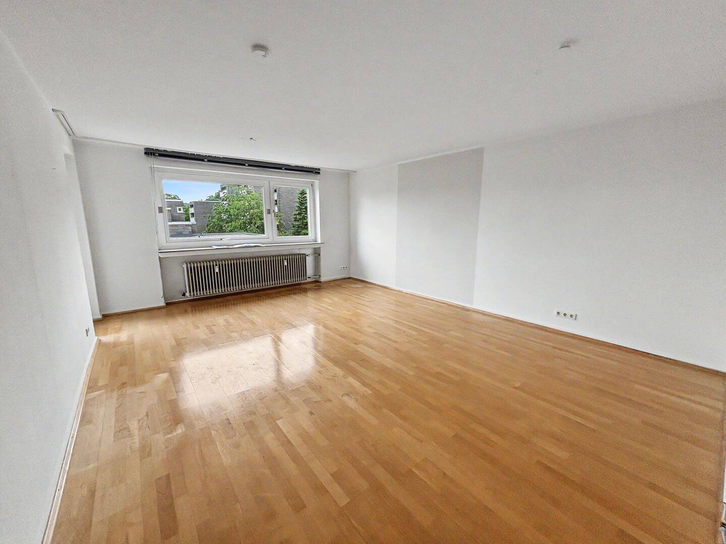 3-Zimmer-Wohnung mit Balkon in beliebter Lage von Wuppertal - modernes Hybridsystem vorhanden