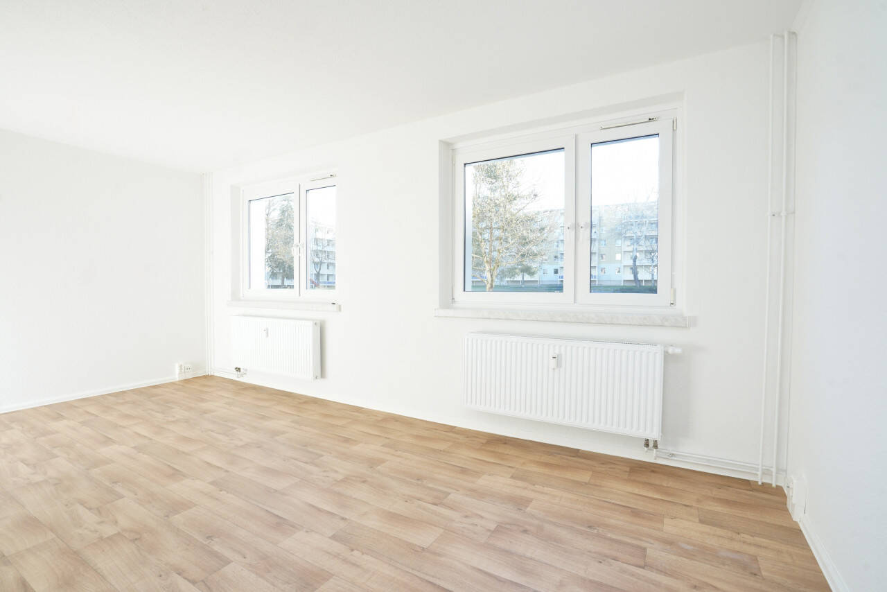 Balkon / Großes Schlafzimmer / Große Dusche – Chemnitz – Vorschaubild 3