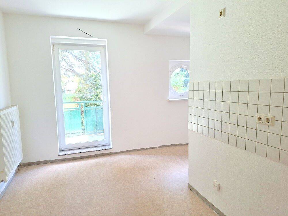 !! 4-Zimmer-Wohnung mit Balkon in gepflegtem Mehrfamilienhaus !! – Chemnitz – Vorschaubild 8