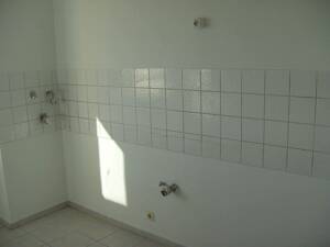 3 1/2 Zimmer-Wohnung mit großem Südwestbalkon und TG in sehr ruhiger Waldrandlage – 91056 Erlangen – Vorschaubild 7