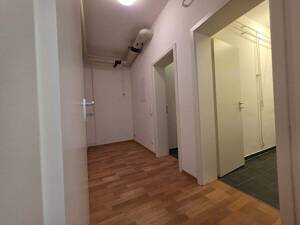 **Provisionsfrei** Ladenlokal mit wohnlicher Nutzungsperspektive in Essen – 45276 Essen – Vorschaubild 7