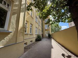 3 Raum - Top Lage mit Küche in der Hegelstraße – 39104 Magdeburg – Vorschaubild 2