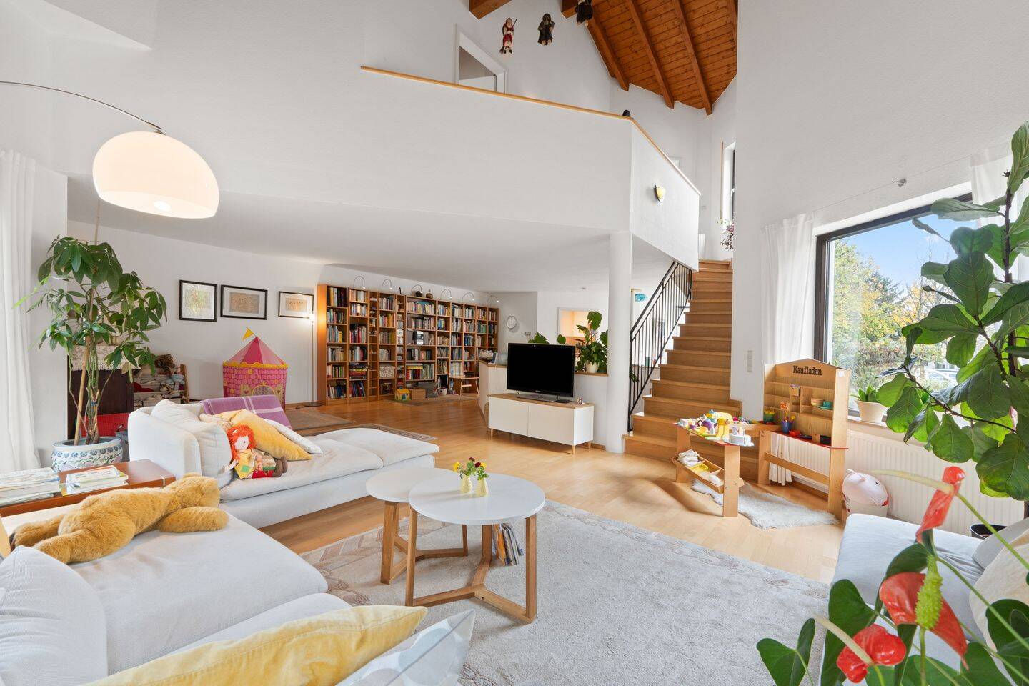 Großzügiges Reihenendhaus mit besonderem Flair in familienfreundlicher Wohnlage – Bonn – Vorschaubild 8