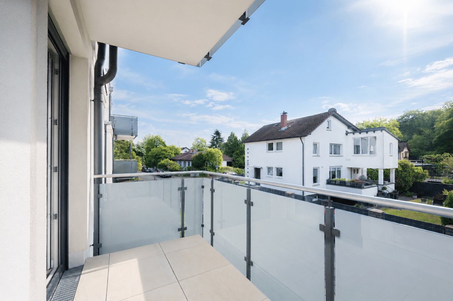 2-Zimmer Wohnung mit Balkon in Offenbach – Offenbach am Main – Vorschaubild 4